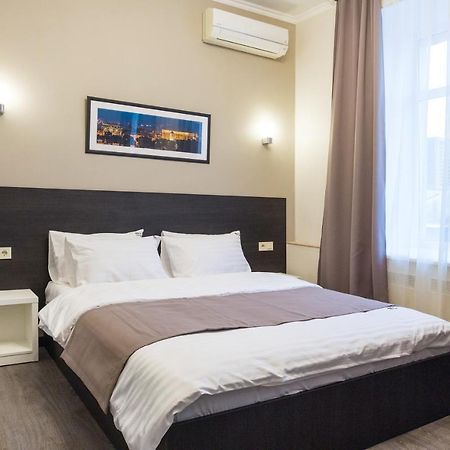 קייב 911 Apartments Khreshchatyk מראה חיצוני תמונה