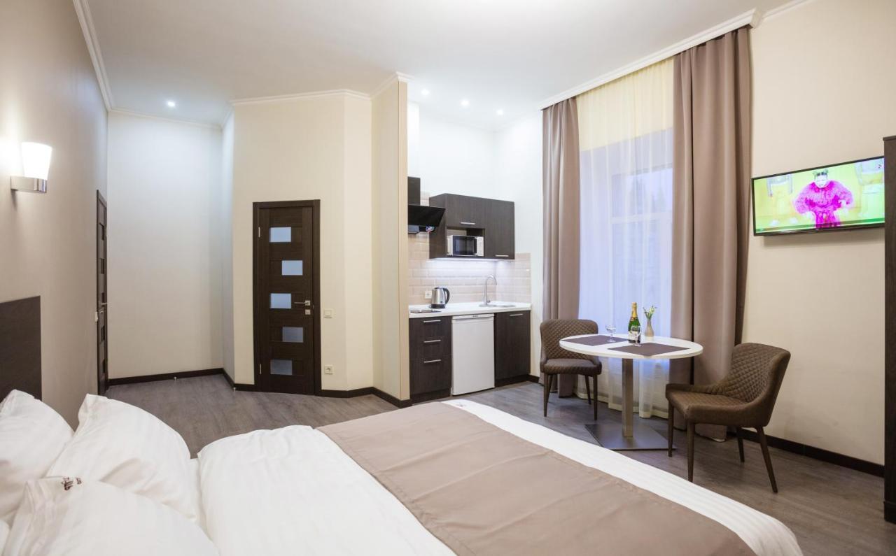 קייב 911 Apartments Khreshchatyk מראה חיצוני תמונה